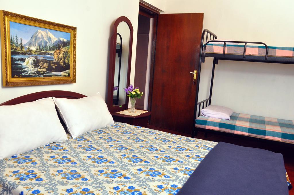 Primrose Inn Канди Экстерьер фото